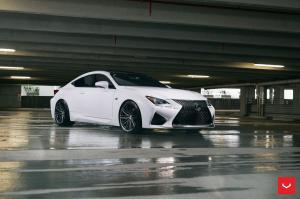 Lexus RC F on Vossen Wheels (VFS4) 2017 года